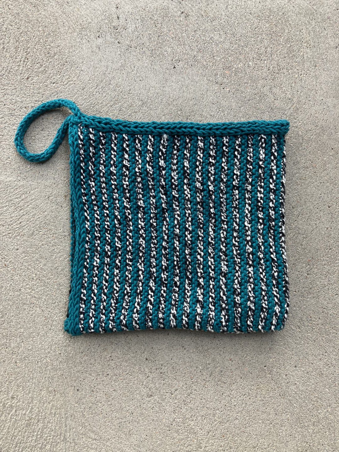 The Bento Bag Knitting Pattern - Darling Jadore, Easy Knit Storage Bag