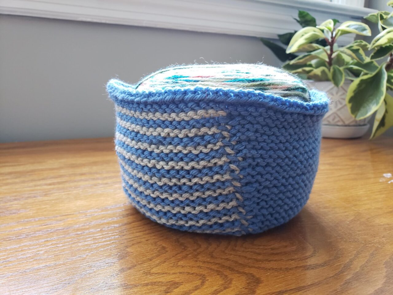 MODULAR KNIT BOWL