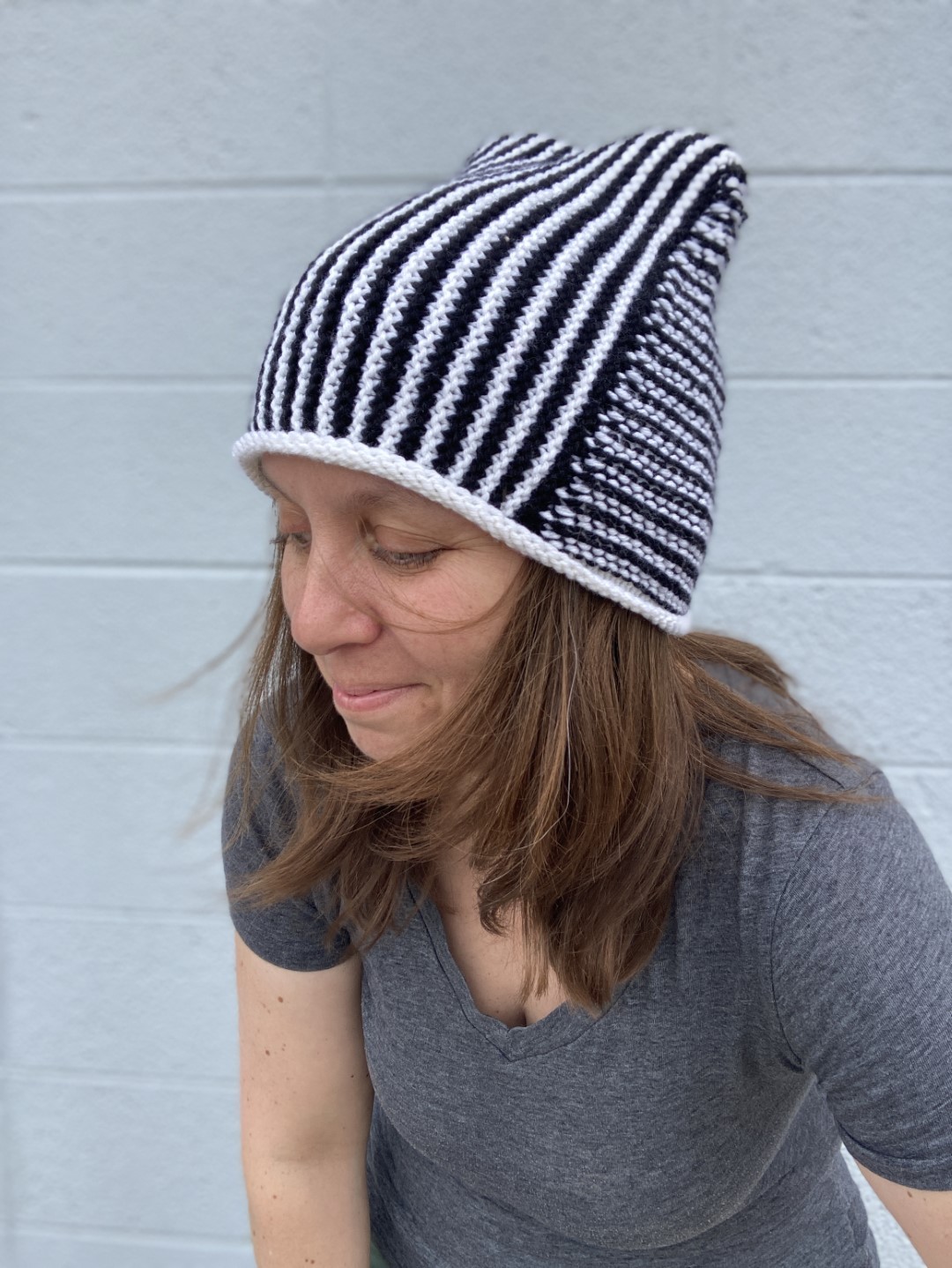 SWITCHING STRIPES HAT