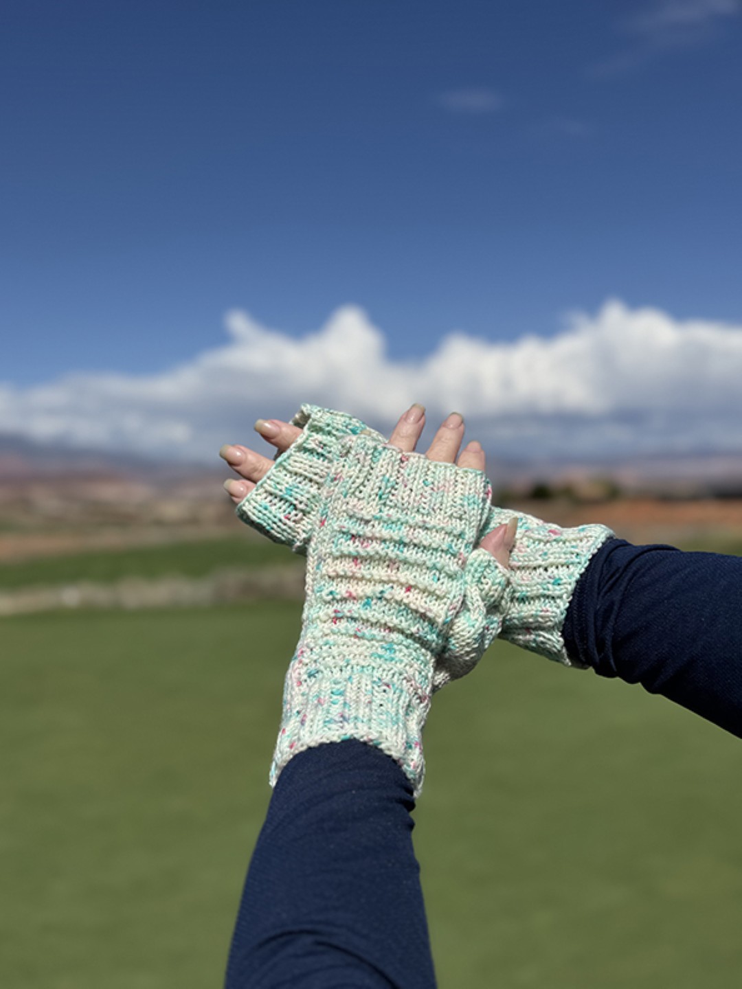 SMALL POTATOES FINGERLESS MITTS
